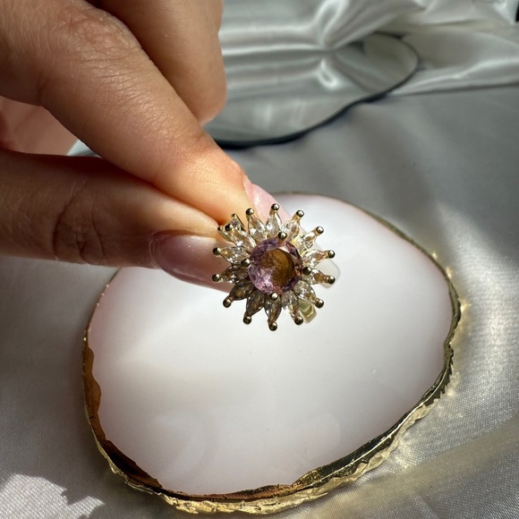 NEW Adjustable speener Gold and Pink Floral Ring - Picture 4 of 10